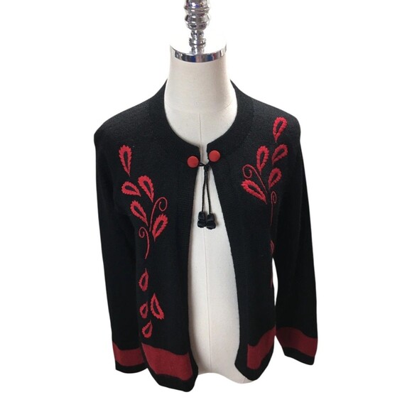 Alpaca Artisan Sweater Size Medium 100% Alpaca Black Red Floral Women's Cardigan - Picture 1 of 4